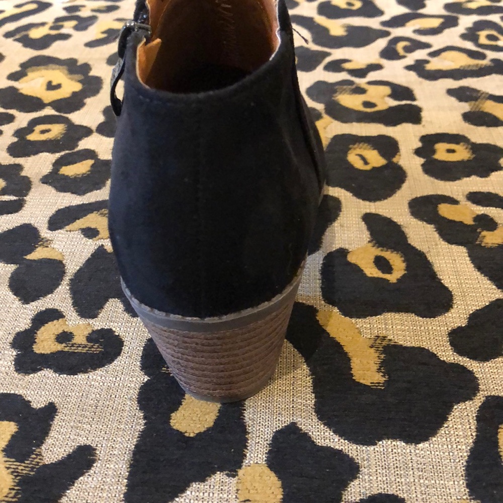 Black Suede zip side Bootie, NWT - Picture 2 of 4